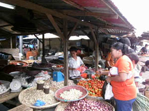 Traditioneller Markt in Tomohon
