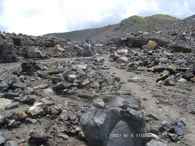 Shortly before de crater it gets more and more cooler